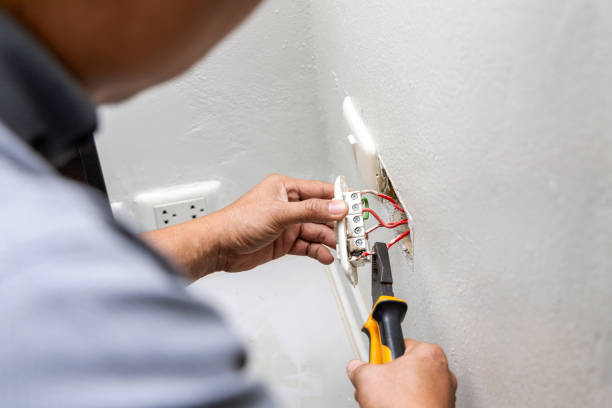 Best Electrical Contractors for Businesses  in Hazlehurst, GA